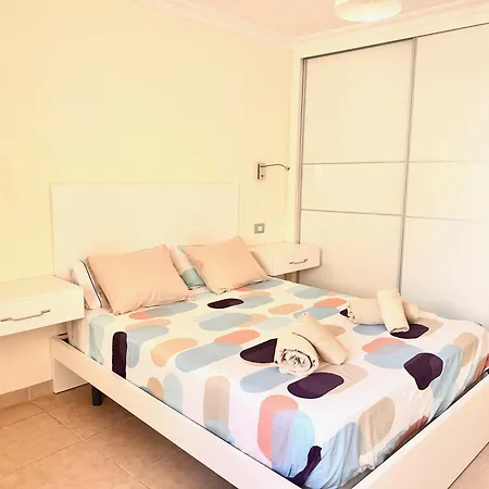 Apartamento Pambnb-bajamar Seaside Retreat *